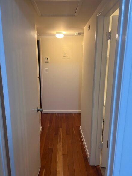 Building Photo - 8138 Pershing Dr