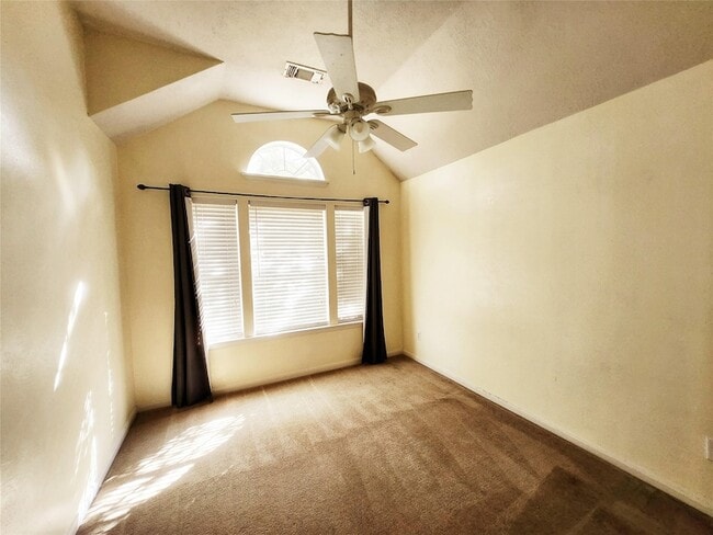 Building Photo - 3104 Orchard Bend Dr