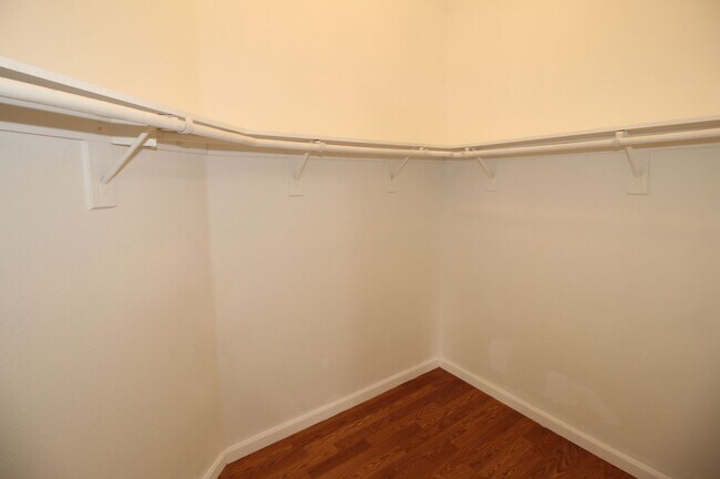 Building Photo - 2747 Browning Ave