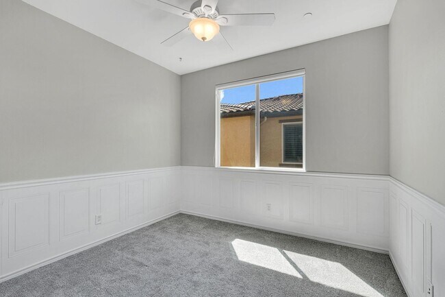 Building Photo - 1704 Cal Orchid Pl