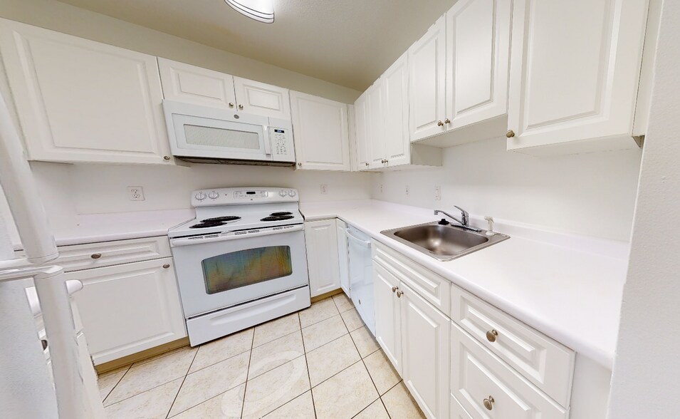 Building Photo - 125 Edgemere Rd