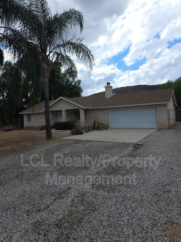 Building Photo - 22561 Forrest Rd