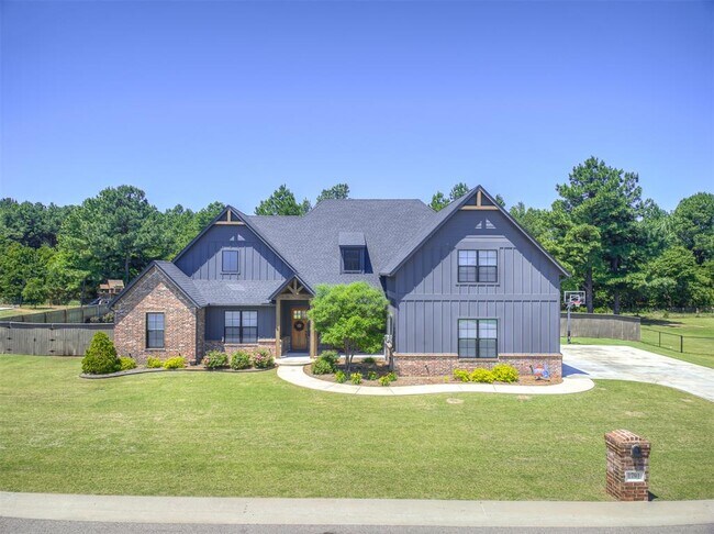 Building Photo - 1791 Baylee Ln
