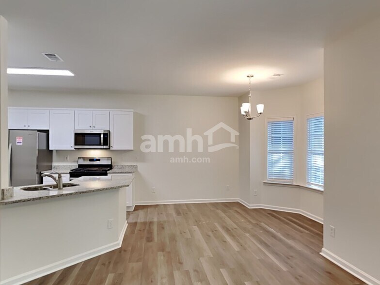 Building Photo - 2775 Gateview Ct