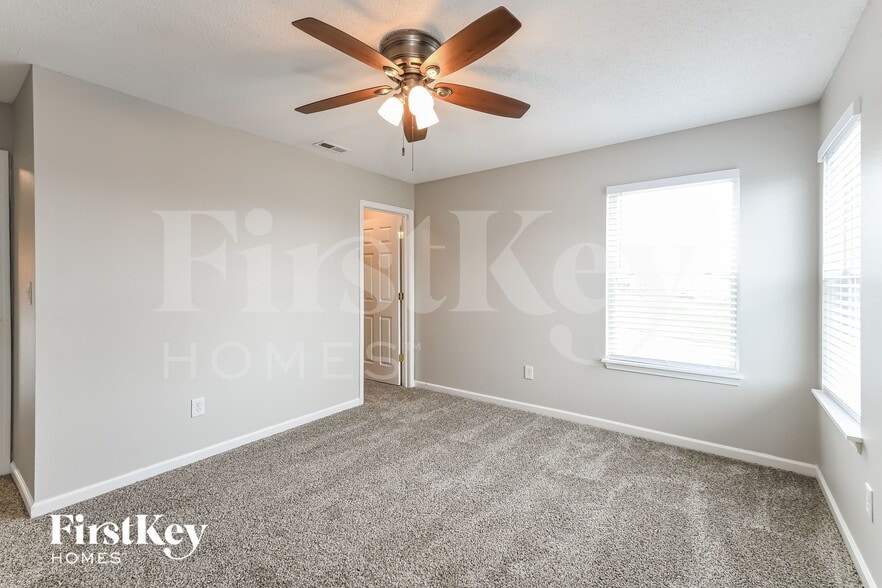 Building Photo - 3471 Firethorn Drive