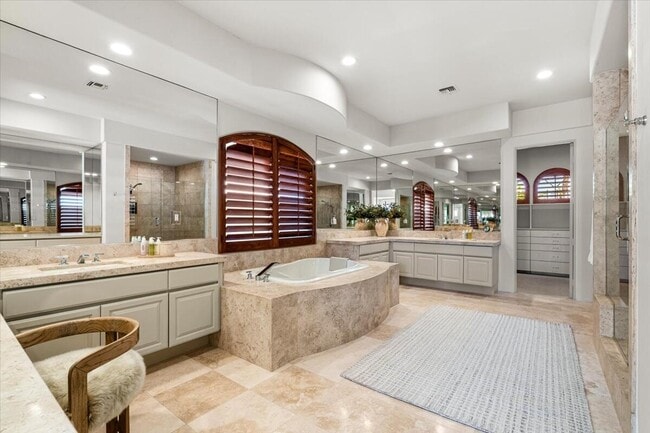 Building Photo - 49519 Montana Way