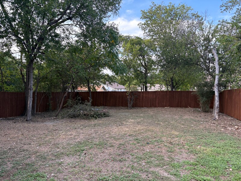 Building Photo - 5512 Humbert Ave