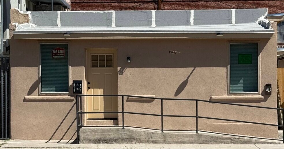 Primary Photo - 815 1/2 E 3rd Ave