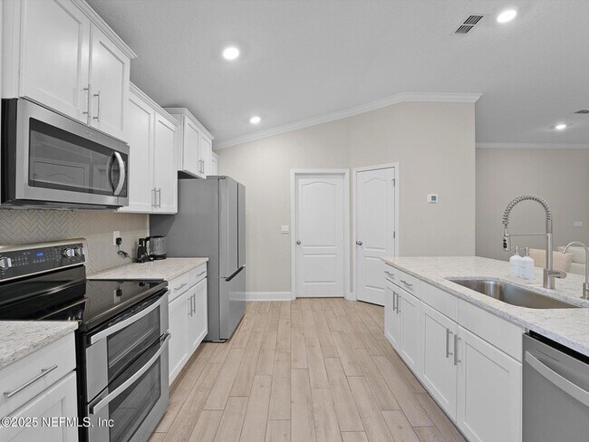 Building Photo - 75 Granite Ave