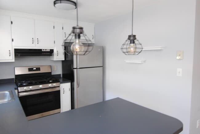 Building Photo - 39 Bluestone Dr