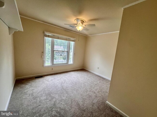 Building Photo - 3705 Aquia Dr