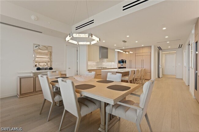 Building Photo - 5100 Seagrass Blvd