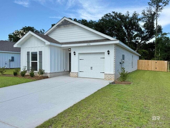 Building Photo - 13756 Shea Cir