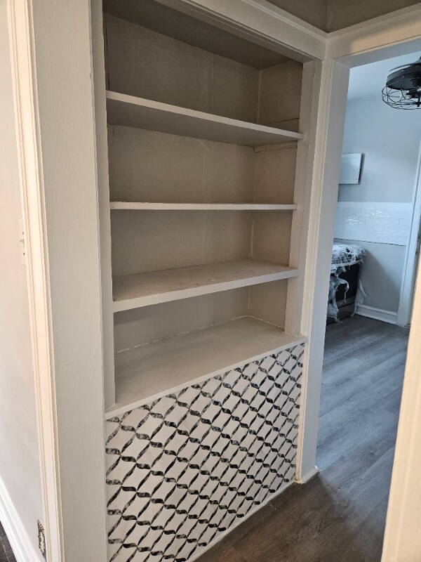 Building Photo - 8309 S Throop St