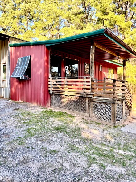 Building Photo - 13101 FM 225