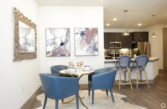 Building Photo - Up to 4 Weeks Free | Luxury 2-Bed in Conroe!