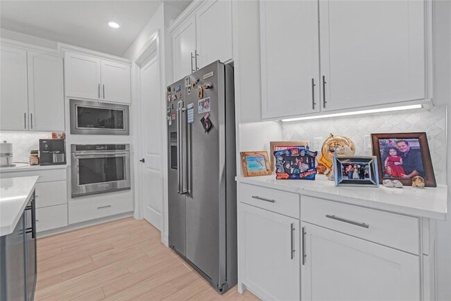 Building Photo - 4566 Silverwood Ln N