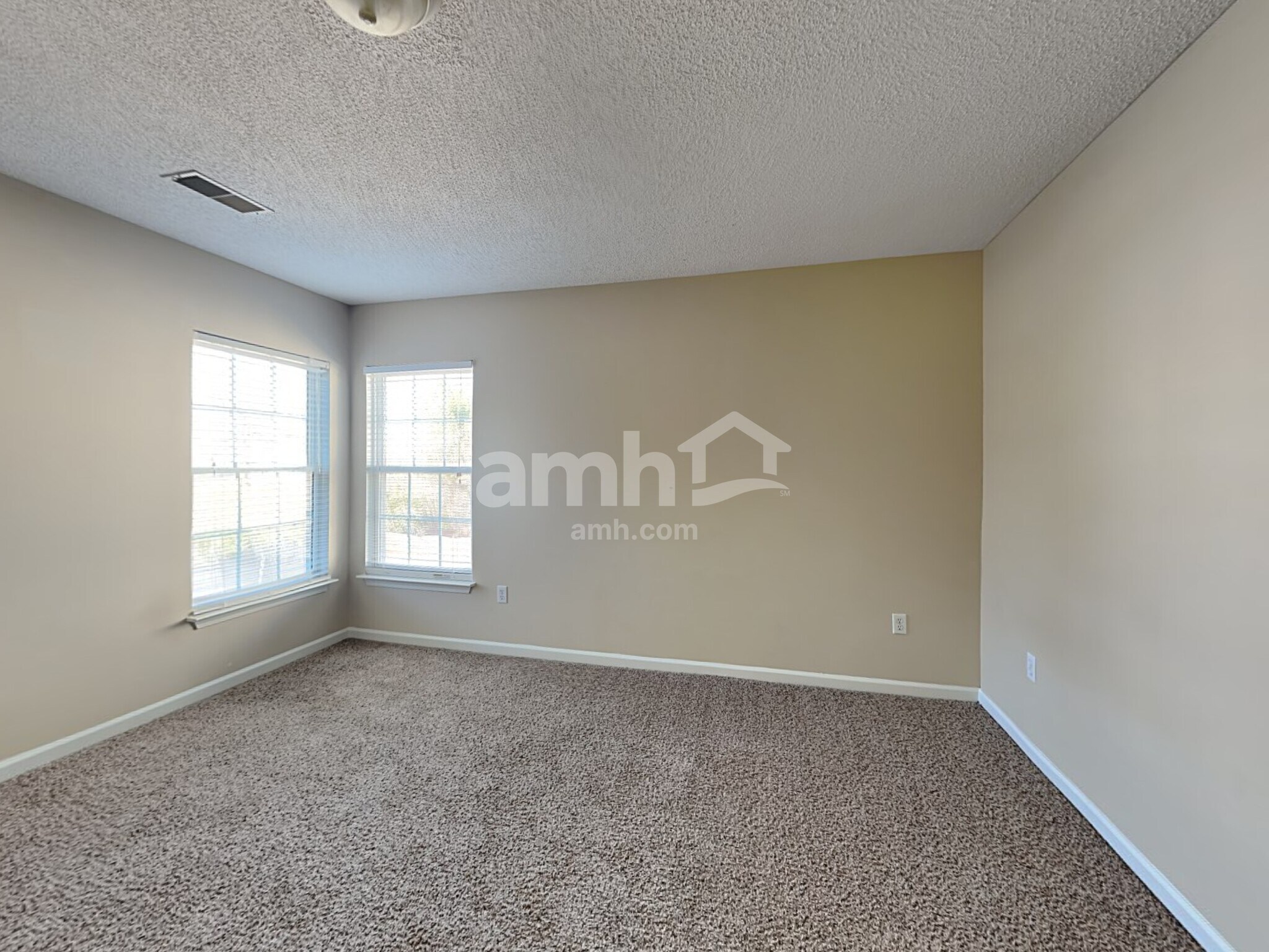 Building Photo - 3 Joggins Dr