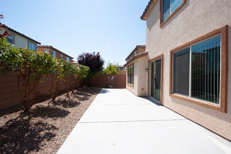 Building Photo - 7659 Dewy Falls Ave