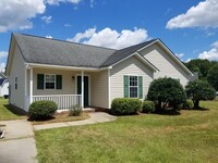 Building Photo - Ready Now! Located in Benson NC Single Fam...