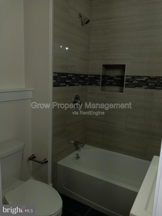 Building Photo - 2127 N 9th St