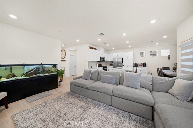 Building Photo - 4079 Summer Way