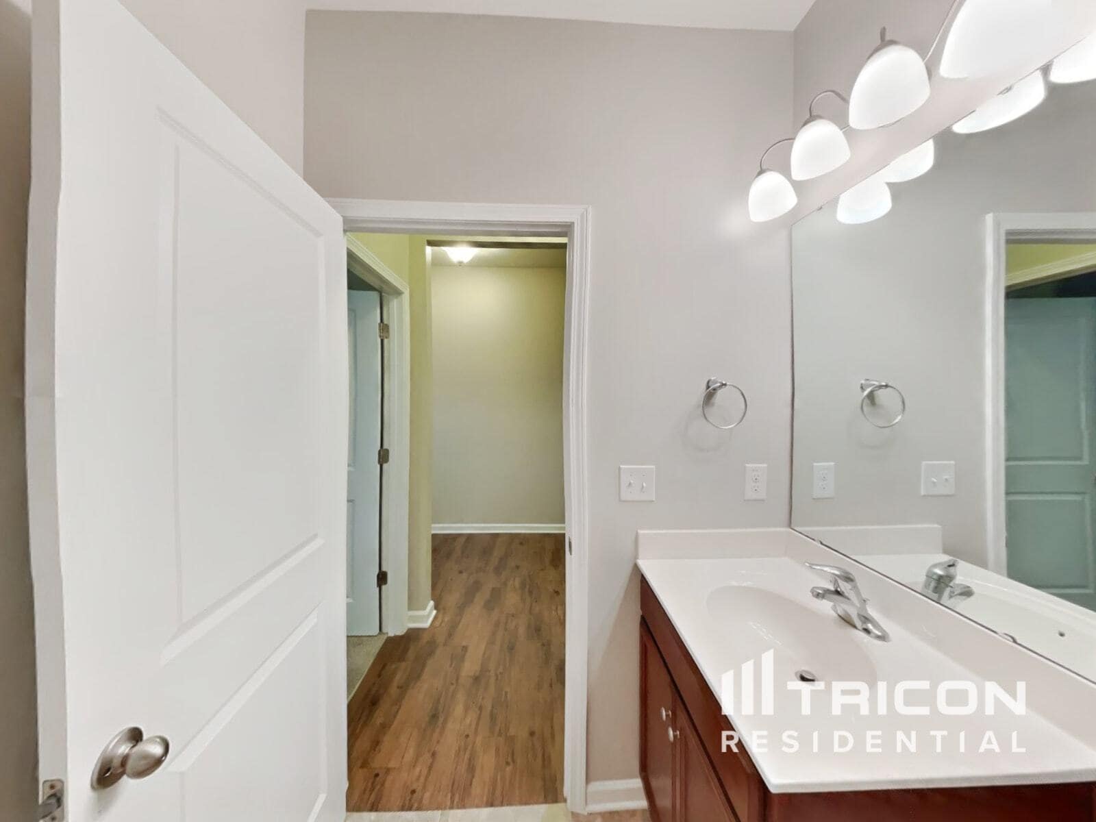 Building Photo - 652 Rose Mallow Dr