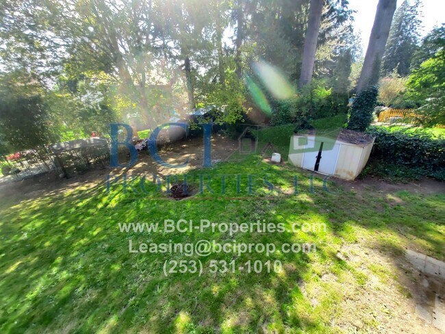 Building Photo - 10616 98th St SW