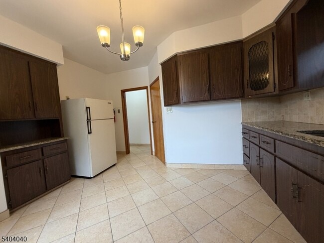 Building Photo - 106 Glenridge Ave