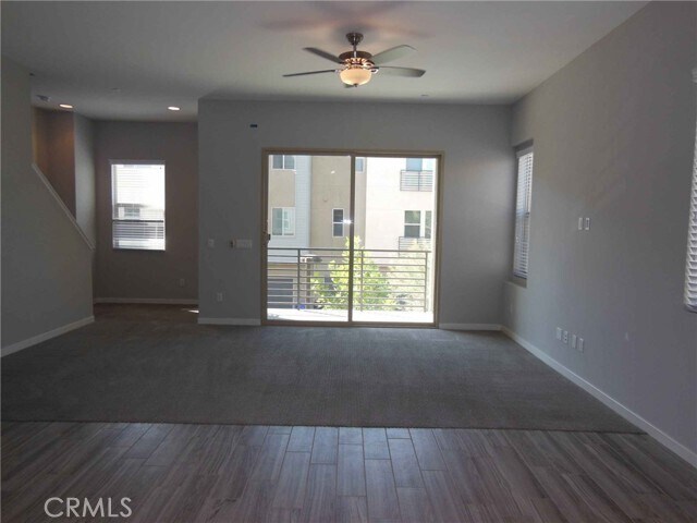 Building Photo - 674 Chandler Walk