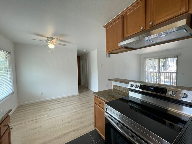 Building Photo - 6333 College Grove Way