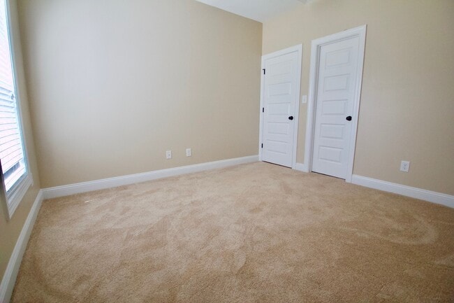 Building Photo - "Brand New Construction". Quiet Location, ...