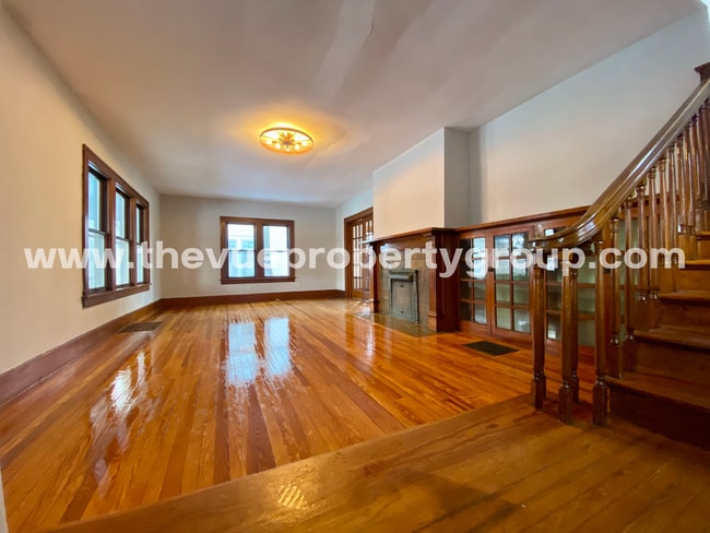 Building Photo - 3BR Beauty with Hardwood Floors + Remodeled Kitchen + Fenced Yard!