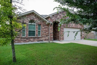 Building Photo - Charming 4/BR 2.5/BA Home for Rent in Hutto!