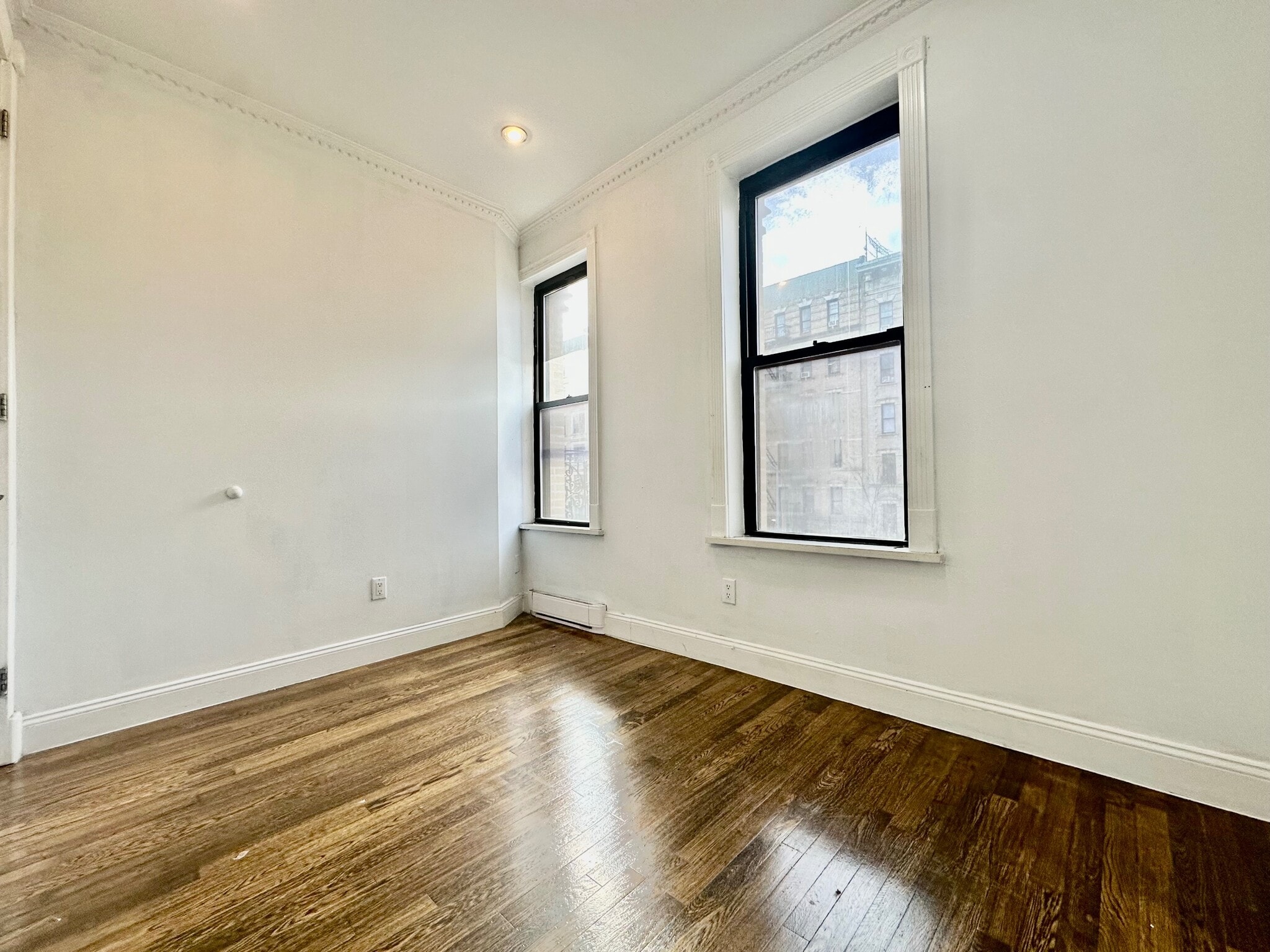 Building Photo - 523 W 135th St