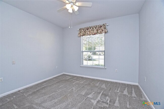 Building Photo - 117 Beautybush Trail