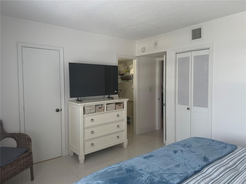 Building Photo - 1500 S Ocean Blvd