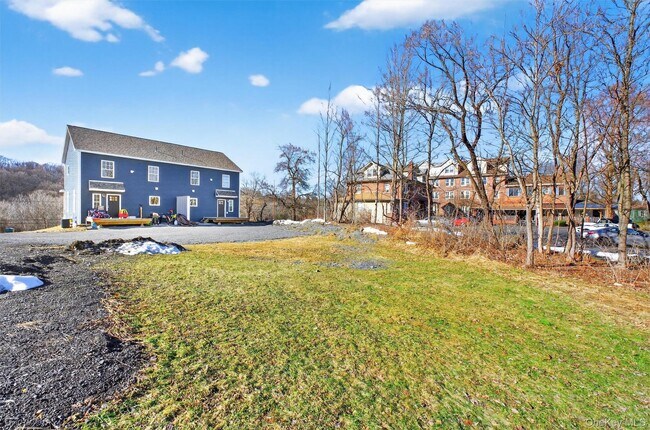 Building Photo - 104 North Rd