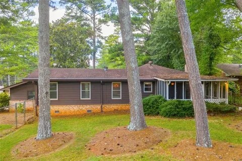 Building Photo - 3102 Claiborne Dr NW