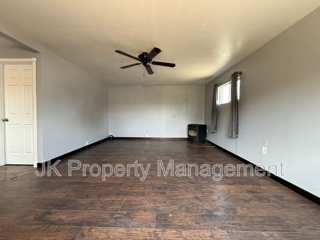 Building Photo - 3625 2nd Ave N