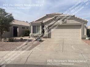 Building Photo - 1030 W Saragosa St