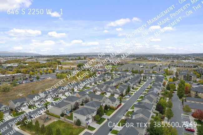 Building Photo - 646 S 2250 W