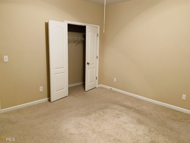 Building Photo - 5868 Norfolk Chase Dr
