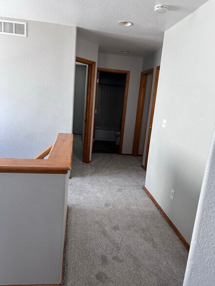 Building Photo - 4324 Ravenswood Ct