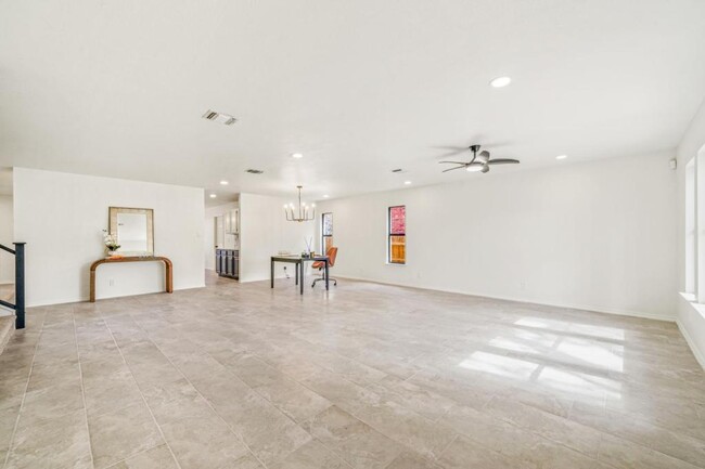 Building Photo - 3527 Eagle Canyon Dr