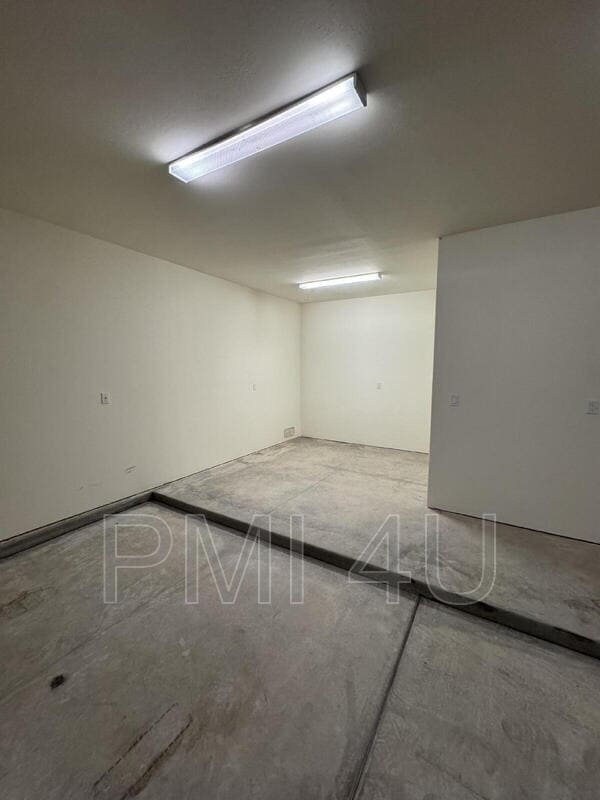 Building Photo - 618 Fire Wheel Loop