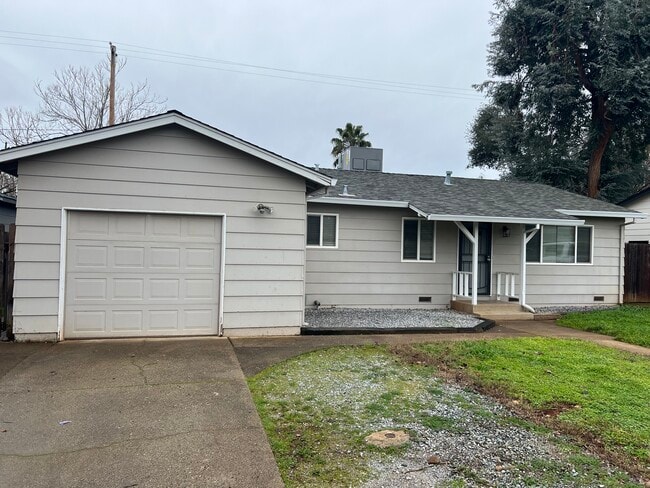 Building Photo - 3934 Mercury Dr
