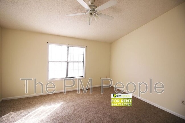 Building Photo - 13 Pointer Ln