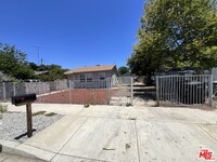 Building Photo - 214 S Ramona St
