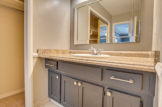 Building Photo - Pool Home with Office, Two Primary Suites ...